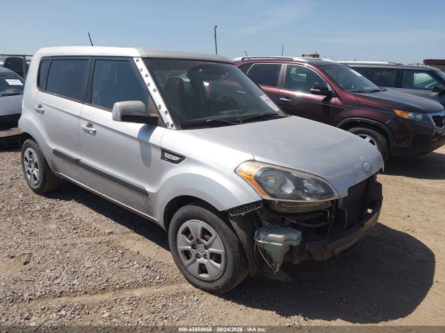 45950656 :رقم المزاد ، KNDJT2A52D7496918 vin ، 2013 Kia Soul مزاد بيع