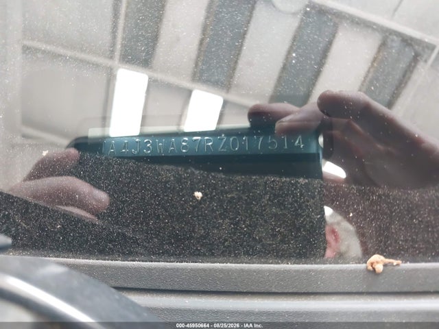 Auction sale of the 2024 Mitsubishi Outlander Sel 2.5 2wd, vin: JA4J3WA87RZ017514, lot number: 45950664