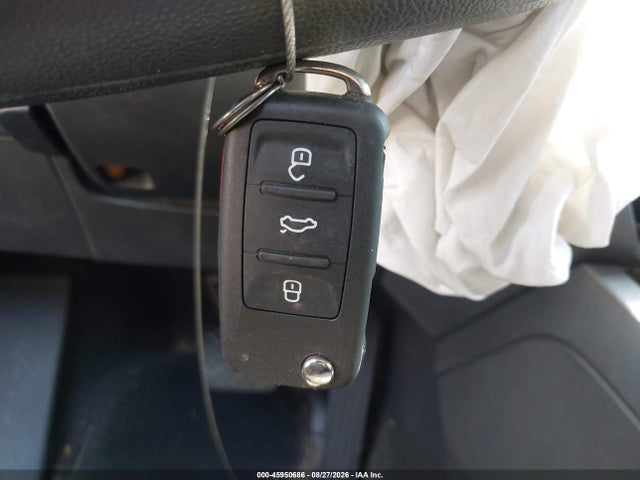 Продажа на аукционе авто 2018 Volkswagen Jetta 1.4t S, vin: 3VW2B7AJ1JM231312, номер лота: 45950686