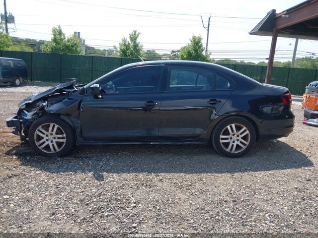Продажа на аукционе авто 2018 Volkswagen Jetta 1.4t S, vin: 3VW2B7AJ1JM231312, номер лота: 45950686