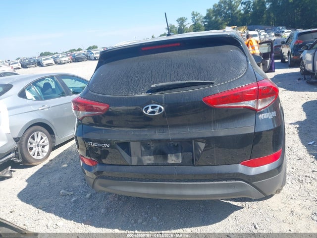 Auction sale of the 2017 Hyundai Tucson Se, vin: KM8J33A41HU272104, lot number: 45950701
