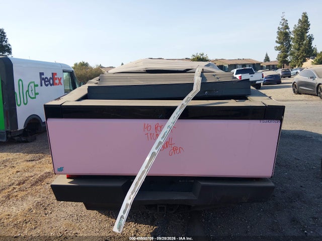 7G2CEHED6RA024546 Tesla Cybertruck All-wheel Drive