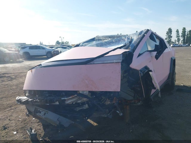7G2CEHED6RA024546 Tesla Cybertruck All-wheel Drive