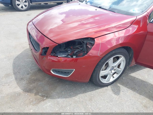 2012 Volvo S60 T5 მანქანა იყიდება აუქციონზე, vin: YV1622FS9C2132086, აუქციონის ნომერი: 45950713