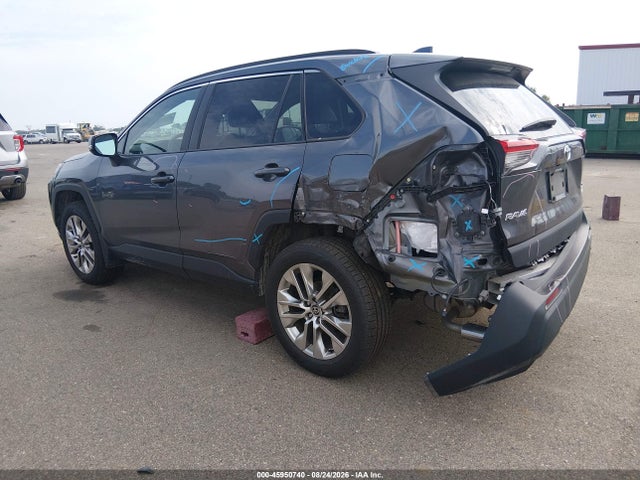 Продажа на аукционе авто 2021 Toyota Rav4 Xle Premium, vin: 2T3A1RFV5MC224277, номер лота: 45950740