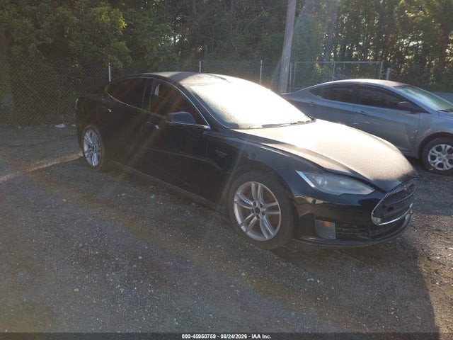 Продаж на аукціоні авто 2013 Tesla Model S, vin: 5YJSA1DN9DFP15402, номер лоту: 45950759