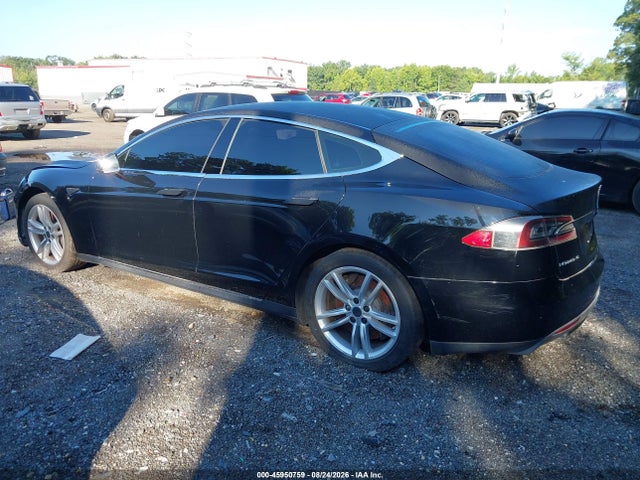 Продажа на аукционе авто 2013 Tesla Model S, vin: 5YJSA1DN9DFP15402, номер лота: 45950759
