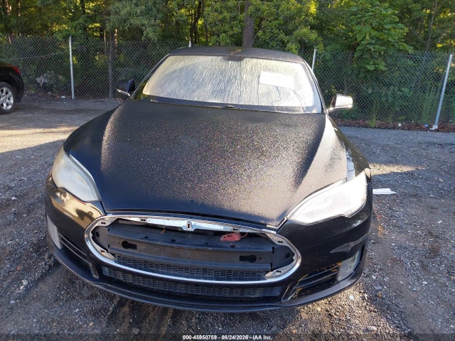 Продажа на аукционе авто 2013 Tesla Model S, vin: 5YJSA1DN9DFP15402, номер лота: 45950759