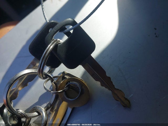 Продаж на аукціоні авто 1994 Lincoln Town Car Executive, vin: 1LNLM81W1RY710490, номер лоту: 45950793