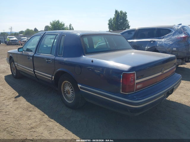 Продаж на аукціоні авто 1994 Lincoln Town Car Executive, vin: 1LNLM81W1RY710490, номер лоту: 45950793