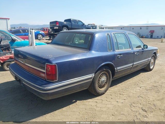 Продаж на аукціоні авто 1994 Lincoln Town Car Executive, vin: 1LNLM81W1RY710490, номер лоту: 45950793
