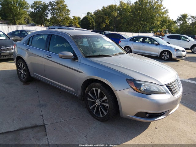 Aukcja sprzedaży 2014 Chrysler 200 Touring, vin: 1C3CCBBB9EN185131, numer aukcji: 45950818