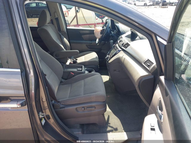 Продаж на аукціоні авто 2017 Honda Odyssey Se, vin: 5FNRL5H31HB011788, номер лоту: 45950823