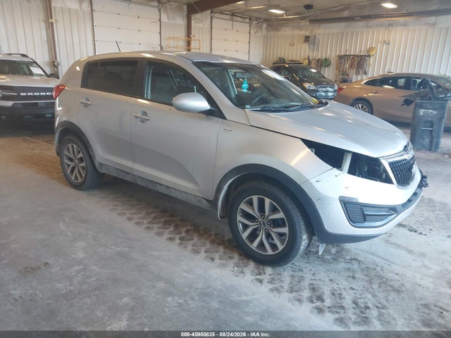 Продаж на аукціоні авто 2016 Kia Sportage Lx, vin: KNDPBCACXG7835737, номер лоту: 45950835