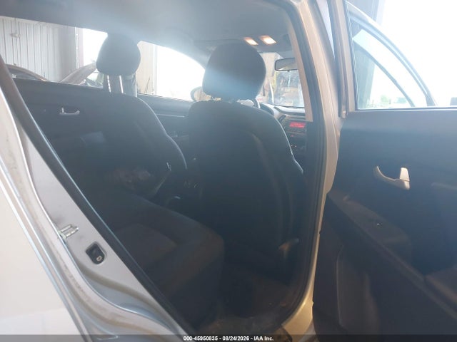 Продажа на аукционе авто 2016 Kia Sportage Lx, vin: KNDPBCACXG7835737, номер лота: 45950835
