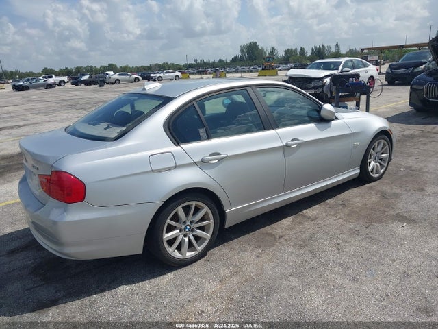 Продажа на аукционе авто 2009 Bmw 328i, vin: WBAPH77529NM31132, номер лота: 45950836