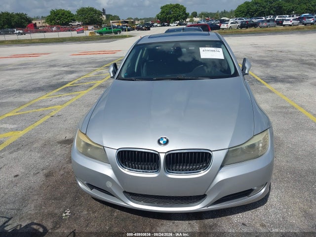 Продажа на аукционе авто 2009 Bmw 328i, vin: WBAPH77529NM31132, номер лота: 45950836