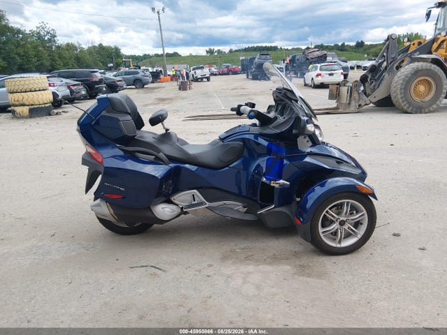 2010 Can-am Spyder Roadster Rt მანქანა იყიდება აუქციონზე, vin: 2BXJBKC15AV001304, აუქციონის ნომერი: 45950866