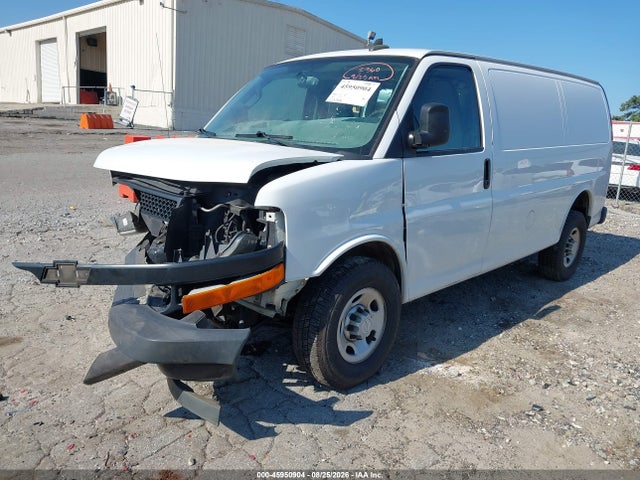 2018 Chevrolet Express 2500 Work Van მანქანა იყიდება აუქციონზე, vin: 1GCWGAFG5J1198196, აუქციონის ნომერი: 45950904