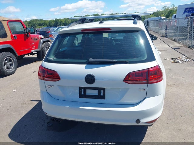 2016 Volkswagen Golf Sportwagen Tsi Se 4-door მანქანა იყიდება აუქციონზე, vin: 3VWC17AU2GM515140, აუქციონის ნომერი: 45950920