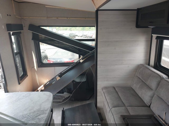 2022 Jayco Other მანქანა იყიდება აუქციონზე, vin: 1UJBJ0BP6N17Y0359, აუქციონის ნომერი: 45950923