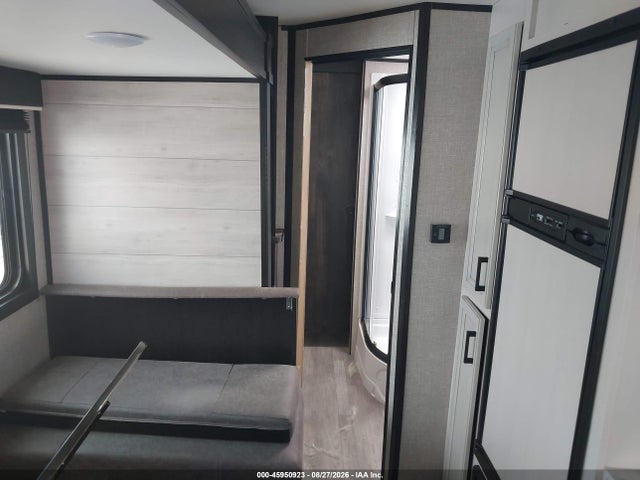 2022 Jayco Other მანქანა იყიდება აუქციონზე, vin: 1UJBJ0BP6N17Y0359, აუქციონის ნომერი: 45950923