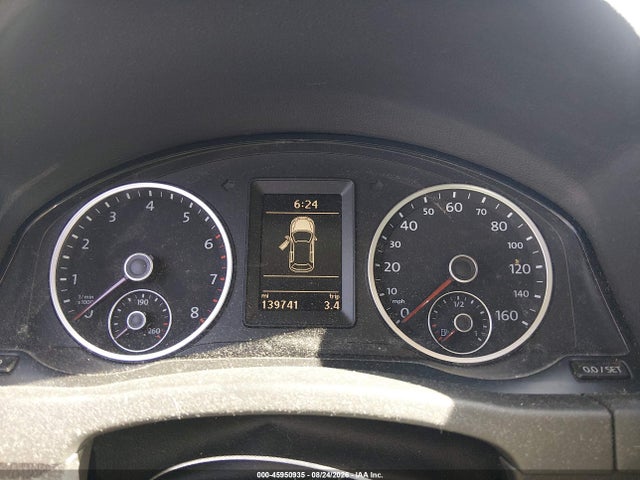 2013 Volkswagen Tiguan S მანქანა იყიდება აუქციონზე, vin: WVGAV3AX7DW562740, აუქციონის ნომერი: 45950935