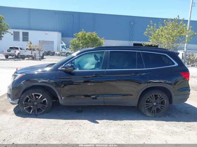 Продажа на аукционе авто 2022 Honda Pilot Awd Special Edition, vin: 5FNYF6H22NB007342, номер лота: 45950978
