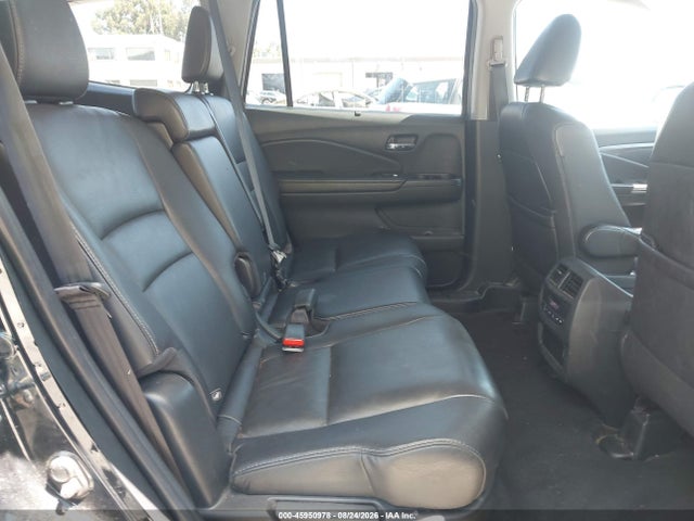 Продажа на аукционе авто 2022 Honda Pilot Awd Special Edition, vin: 5FNYF6H22NB007342, номер лота: 45950978