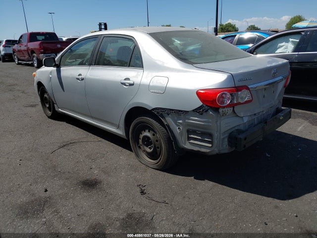 2013 Toyota Corolla Le მანქანა იყიდება აუქციონზე, vin: 5YFBU4EE5DP091268, აუქციონის ნომერი: 45951037