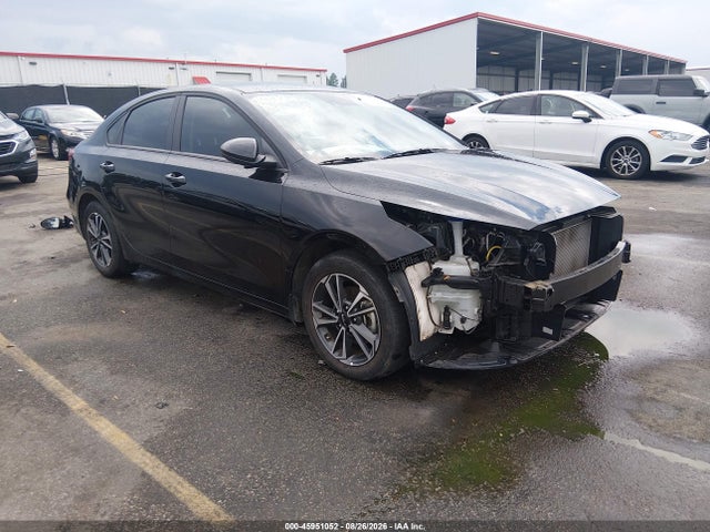2024 Kia Forte Lxs მანქანა იყიდება აუქციონზე, vin: 3KPF24AD5RE798559, აუქციონის ნომერი: 45951052