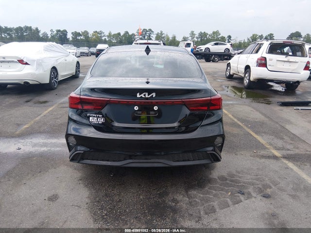 2024 Kia Forte Lxs მანქანა იყიდება აუქციონზე, vin: 3KPF24AD5RE798559, აუქციონის ნომერი: 45951052