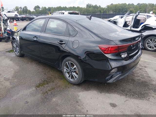 2024 Kia Forte Lxs მანქანა იყიდება აუქციონზე, vin: 3KPF24AD5RE798559, აუქციონის ნომერი: 45951052