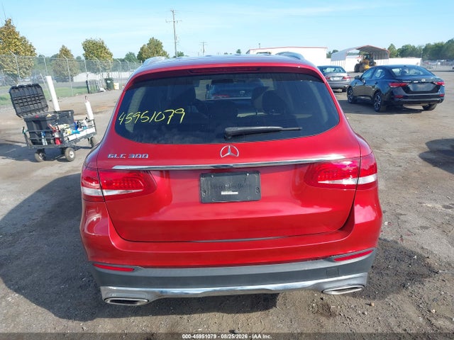 45951079 :رقم المزاد ، WDC0G4JB7KF598908 vin ، 2019 Mercedes-benz Glc 300 مزاد بيع