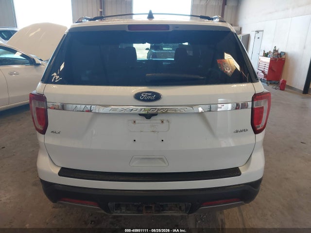 45951111 :رقم المزاد ، 1FM5K8D84KGA39629 vin ، 2019 Ford Explorer Xlt مزاد بيع