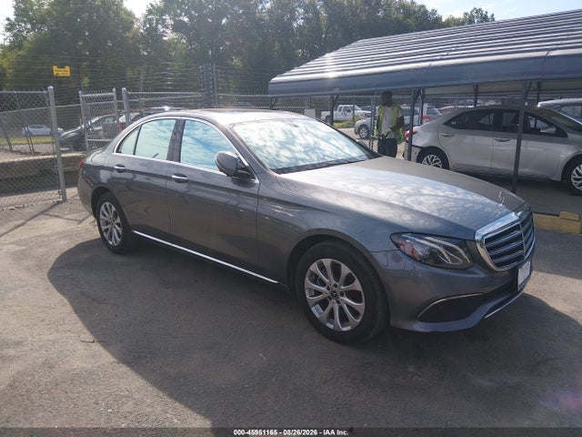 45951165 :رقم المزاد ، WDDZF4KB6KA507726 vin ، 2019 Mercedes-benz E 300 4matic مزاد بيع