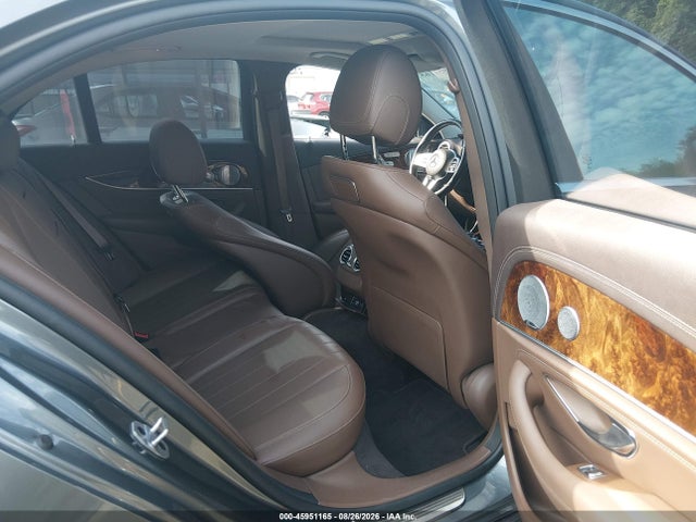 45951165 :رقم المزاد ، WDDZF4KB6KA507726 vin ، 2019 Mercedes-benz E 300 4matic مزاد بيع