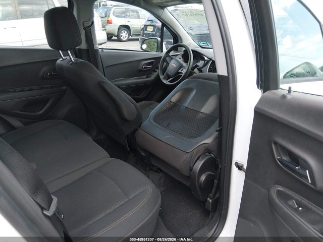 45951207 :رقم المزاد ، 3GNCJNSB9JL328437 vin ، 2018 Chevrolet Trax Ls مزاد بيع