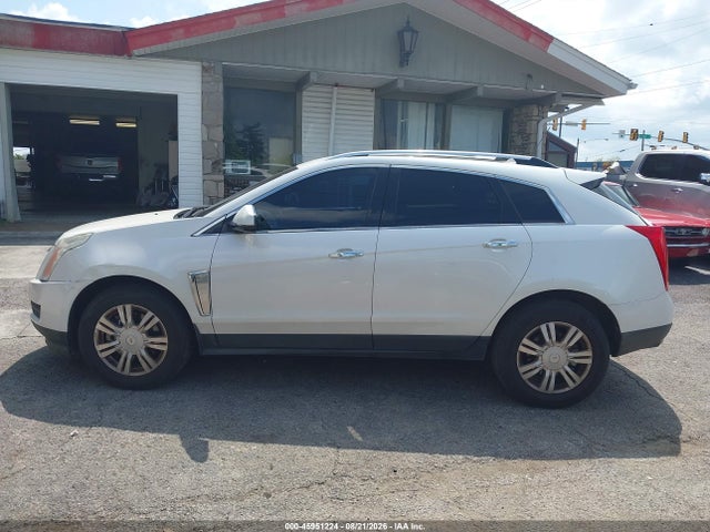 45951224 :رقم المزاد ، 3GYFNBE38GS578676 vin ، 2016 Cadillac Srx Luxury Collection مزاد بيع