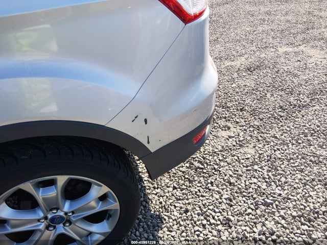 Продажа на аукционе авто 2013 Ford Escape Se, vin: 1FMCU9GX4DUA01882, номер лота: 45951226