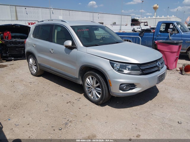 45951239 :رقم المزاد ، WVGAV7AXXCW515188 vin ، 2012 Volkswagen Tiguan Se مزاد بيع