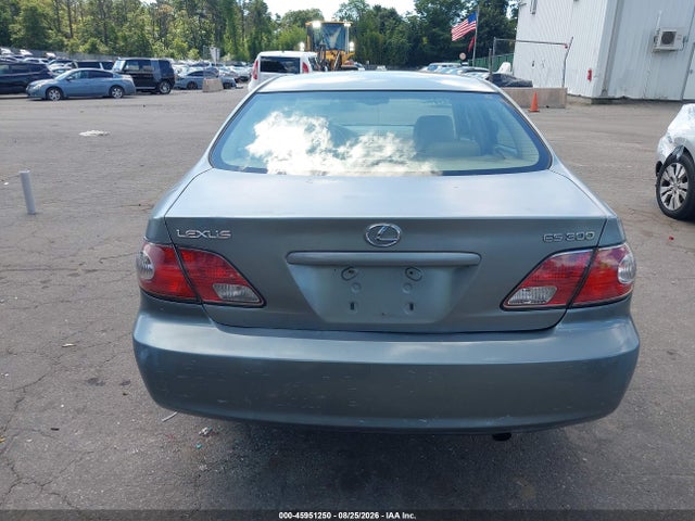 45951250 :رقم المزاد ، JTHBF30G130090722 vin ، 2003 Lexus Es 300 مزاد بيع