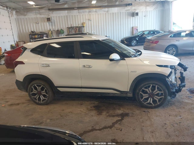 45951278 :رقم المزاد ، KNDETCA2XP7356987 vin ، 2023 Kia Seltos Sx Turbo مزاد بيع