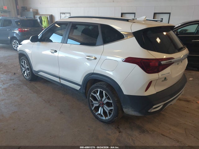 45951278 :رقم المزاد ، KNDETCA2XP7356987 vin ، 2023 Kia Seltos Sx Turbo مزاد بيع