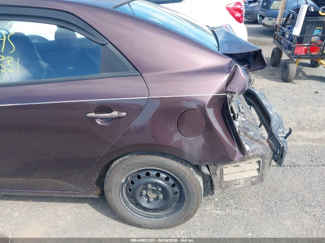 45951331 :رقم المزاد ، KNAFU4A26A5047900 vin ، 2010 Kia Forte Ex مزاد بيع
