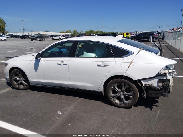 Продажа на аукционе авто 2023 Honda Accord Ex, vin: 1HGCY1F38PA013646, номер лота: 45951356