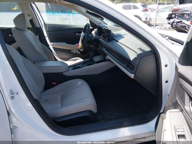 Продажа на аукционе авто 2023 Honda Accord Ex, vin: 1HGCY1F38PA013646, номер лота: 45951356