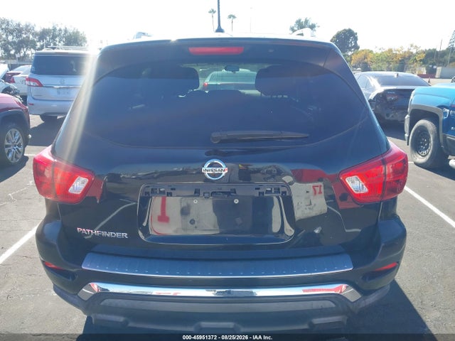5N1DR2MN0HC667102 Nissan Pathfinder S