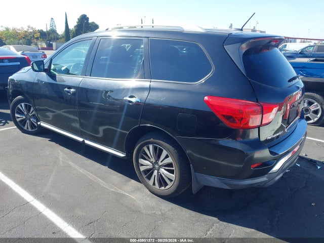 5N1DR2MN0HC667102 Nissan Pathfinder S