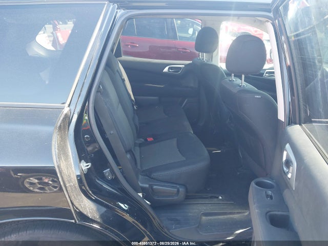 5N1DR2MN0HC667102 Nissan Pathfinder S